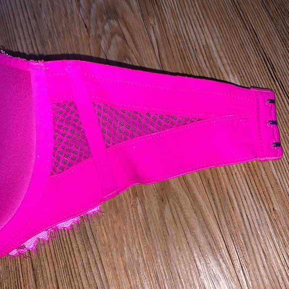 SOLD ON ANOTHER APP. 32DD Victorias Secret Dream Angel Multi-way - Picture 5 of 6